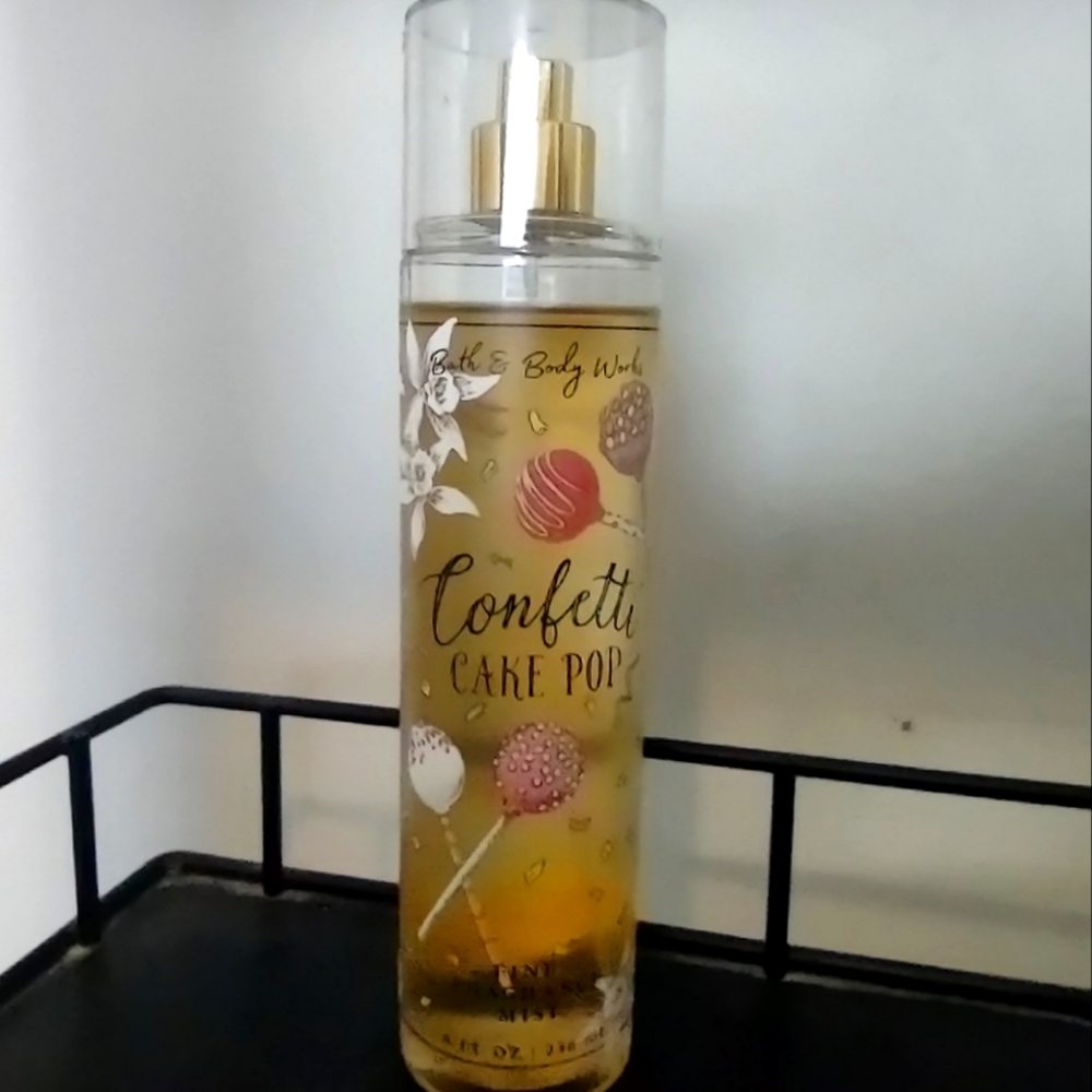Bath and body works Confetti Cake Pop